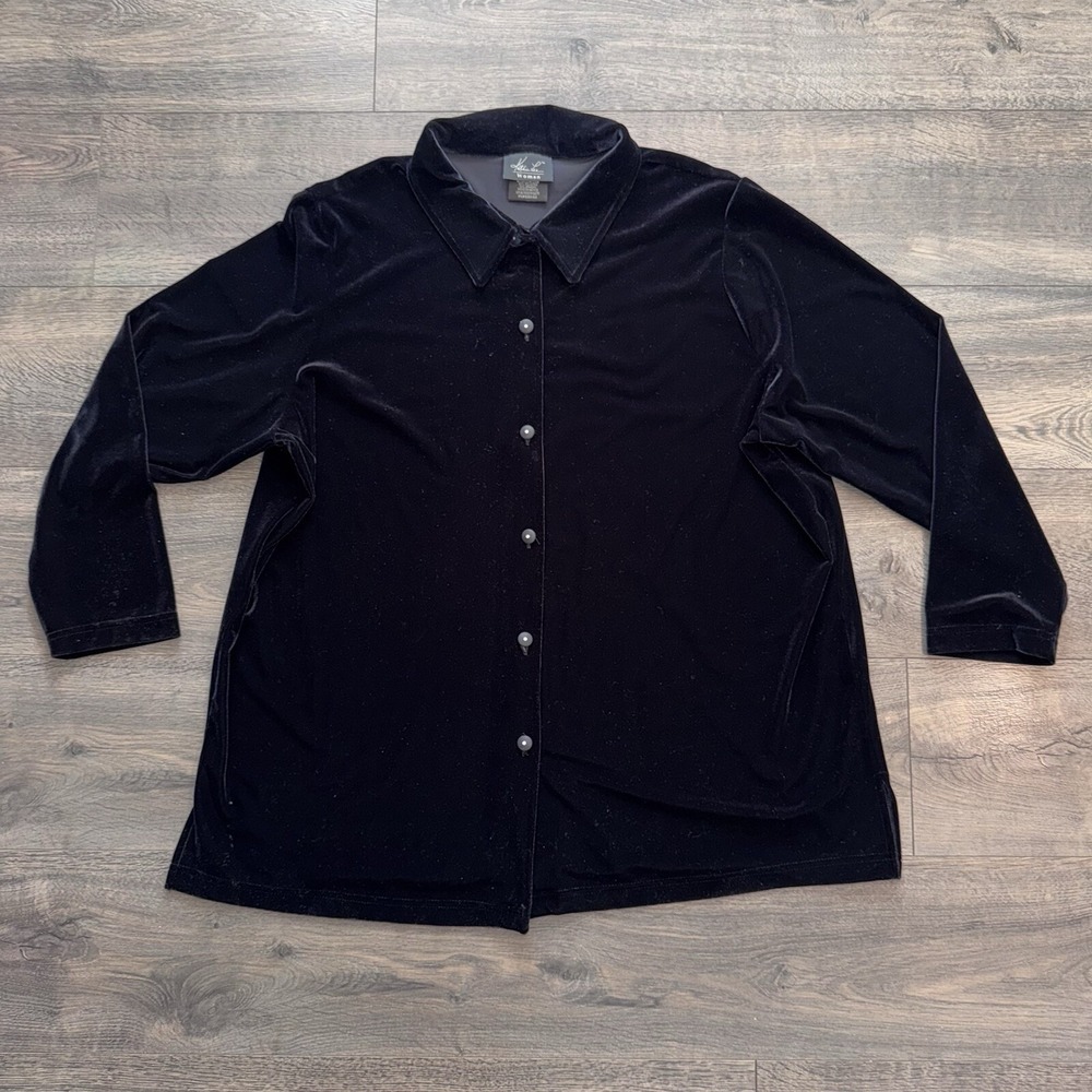 Kathie Lee Women's Size 3XL Velour Button Up Shirt Whimsigoth Party Top Black